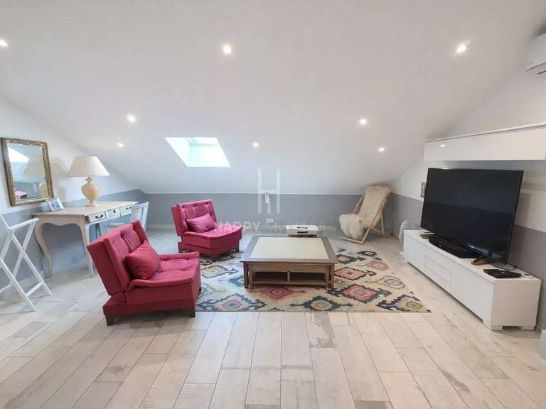 House Mollégès - 6 bedrooms - 275m²