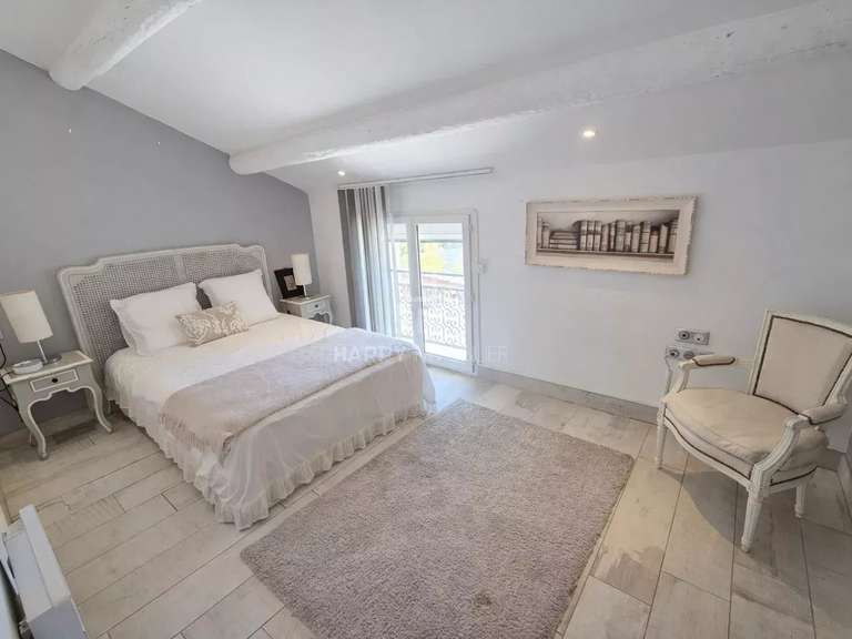 House Mollégès - 6 bedrooms - 275m²
