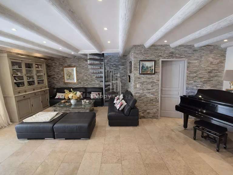 House Mollégès - 6 bedrooms - 275m²