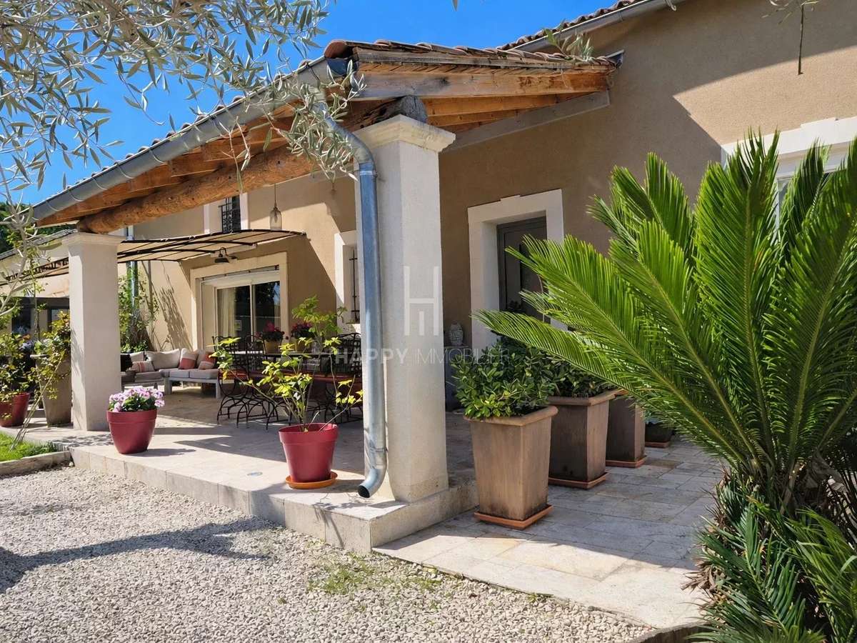 House Mollégès