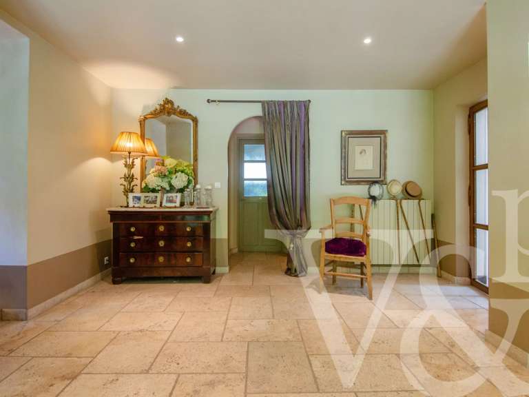 Maison Mollégès - 8 chambres - 735m²