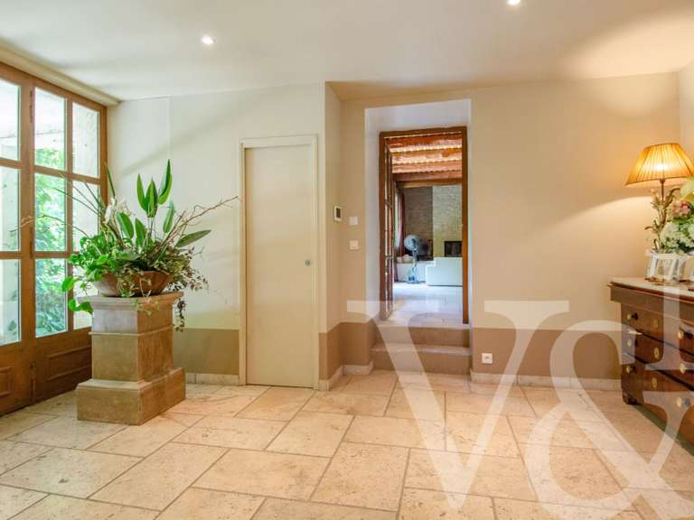 Maison Mollégès - 8 chambres - 735m²