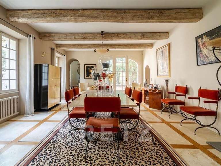 Maison Mollégès - 4 chambres - 328m²