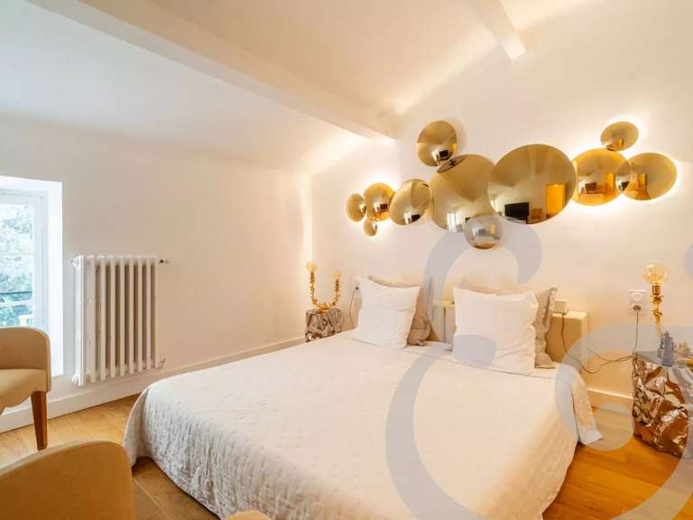 Propriété Mollégès - 4 chambres - 670m²