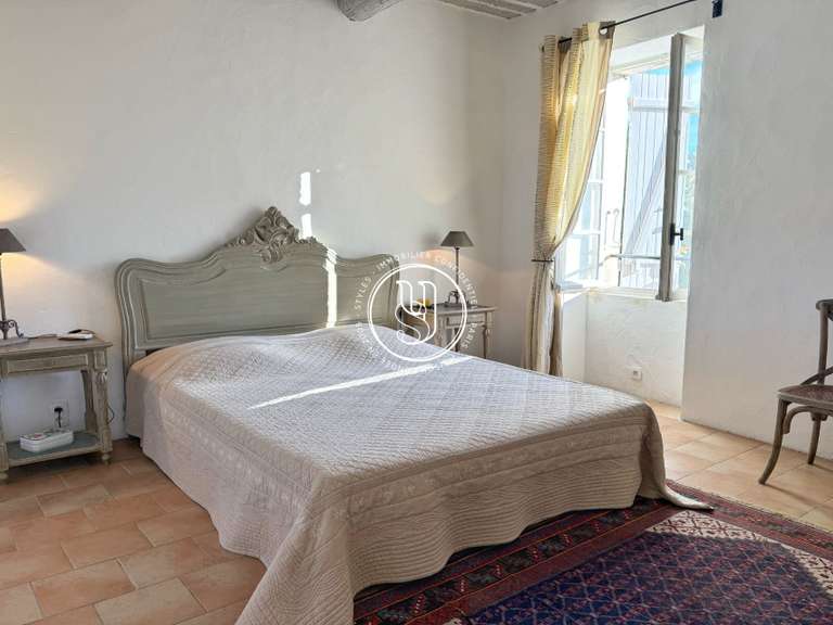 Villa Mollégès - 4 bedrooms - 231m²