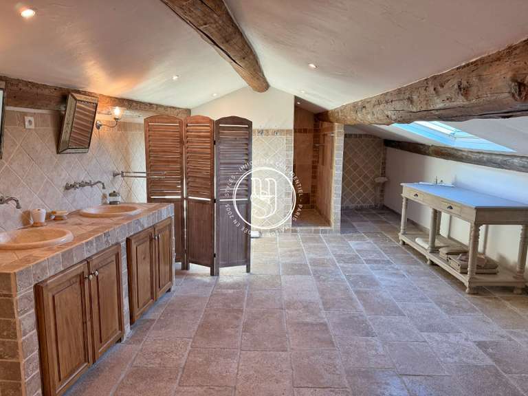 Villa Mollégès - 4 bedrooms - 231m²