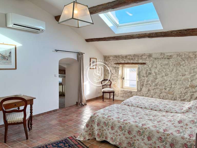 Villa Mollégès - 4 bedrooms - 231m²