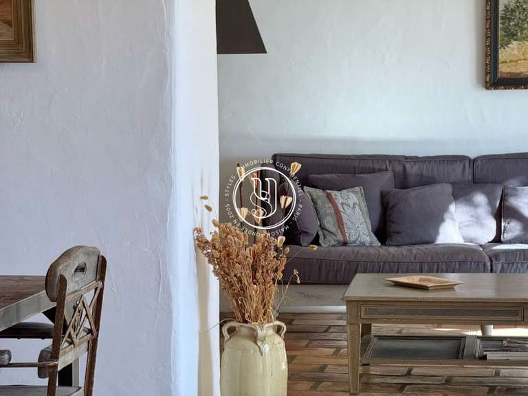 Villa Mollégès - 4 bedrooms - 231m²