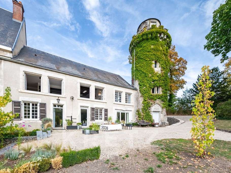 Maison Moloy