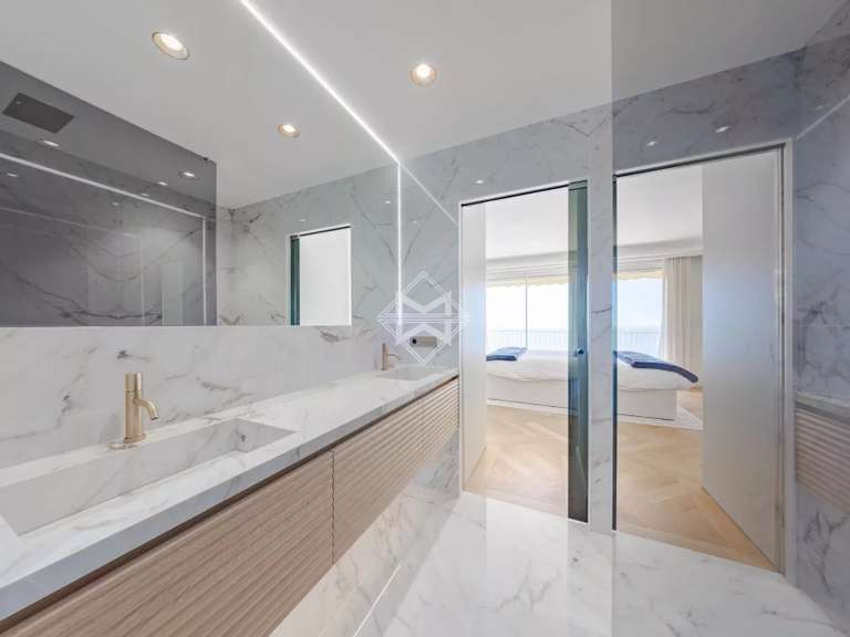 Apartment with Sea view Monaco - 2 bedrooms - 130m²