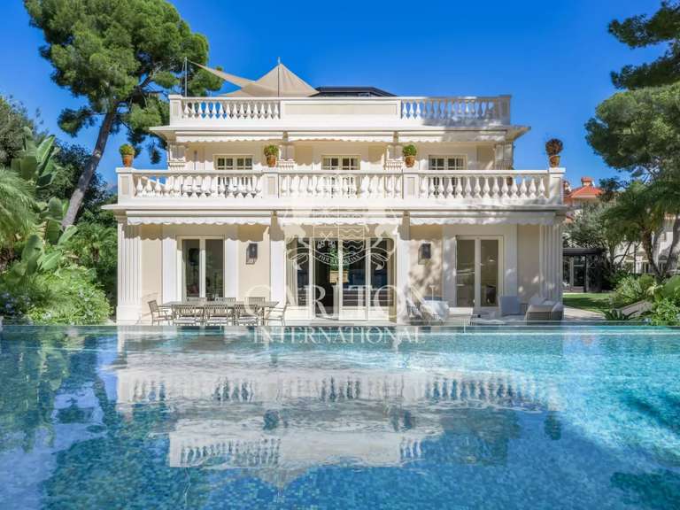 Villa Monaco - 6 bedrooms - 435m²