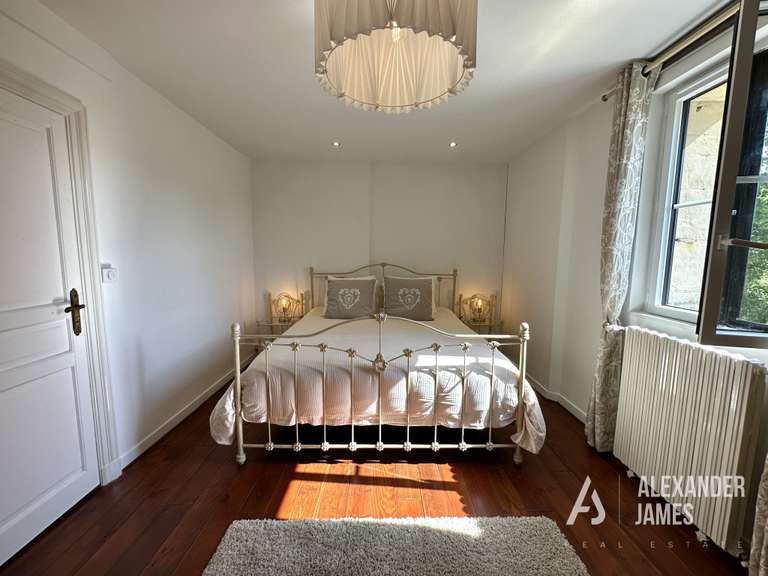 Maison Monbazillac - 5 chambres - 342m²