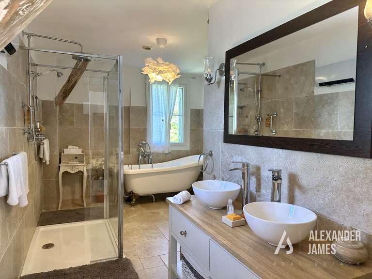 Maison Monbazillac - 5 chambres - 342m²