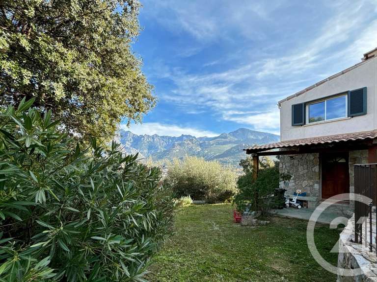 Maison Moncale - 6 chambres - 230m²