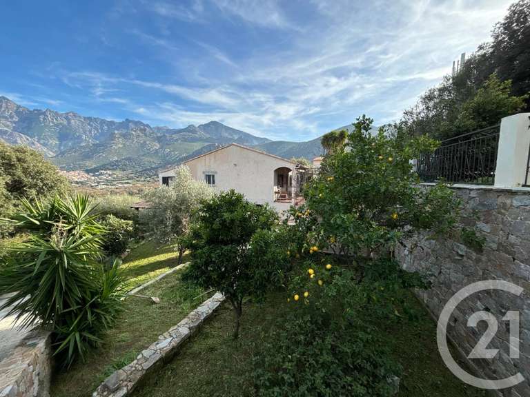Maison Moncale - 6 chambres - 230m²
