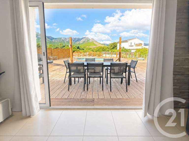 Maison Moncale - 5 chambres - 149m²