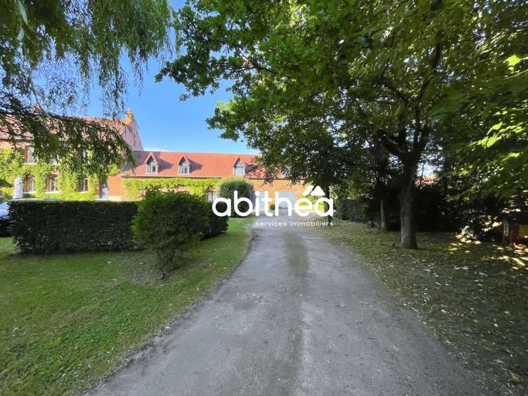 Maison Monchy-le-Preux - 6 chambres - 327m²