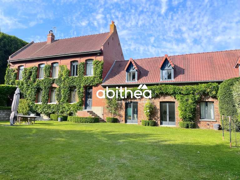 Maison Monchy-le-Preux - 6 chambres - 327m²