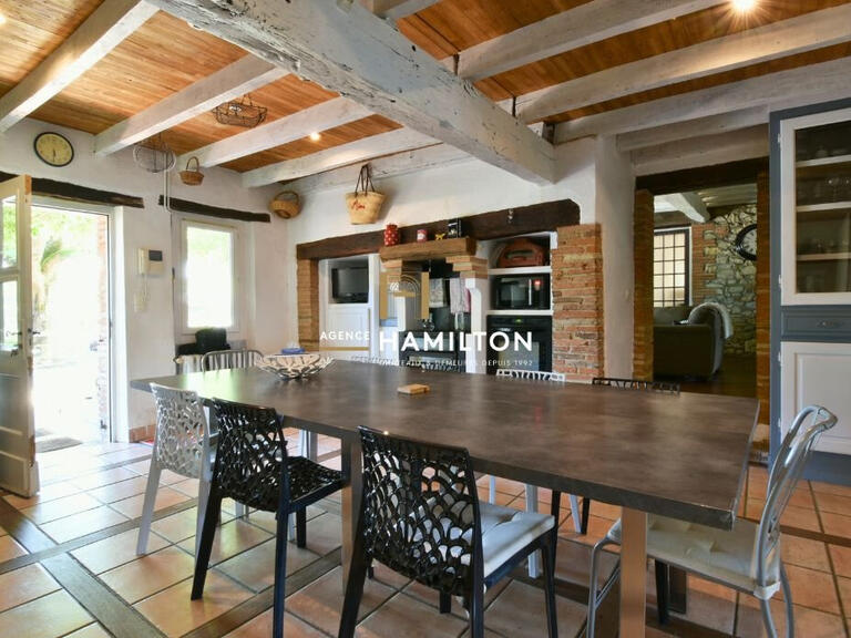 Propriété Monclar-de-Quercy - 5 chambres - 297m²