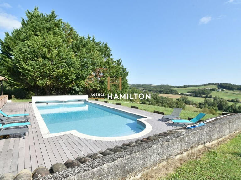 Propriété Monclar-de-Quercy - 5 chambres - 297m²