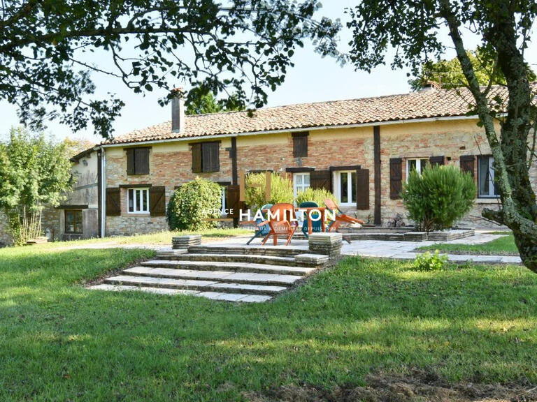 Propriété Monclar-de-Quercy - 5 chambres - 297m²