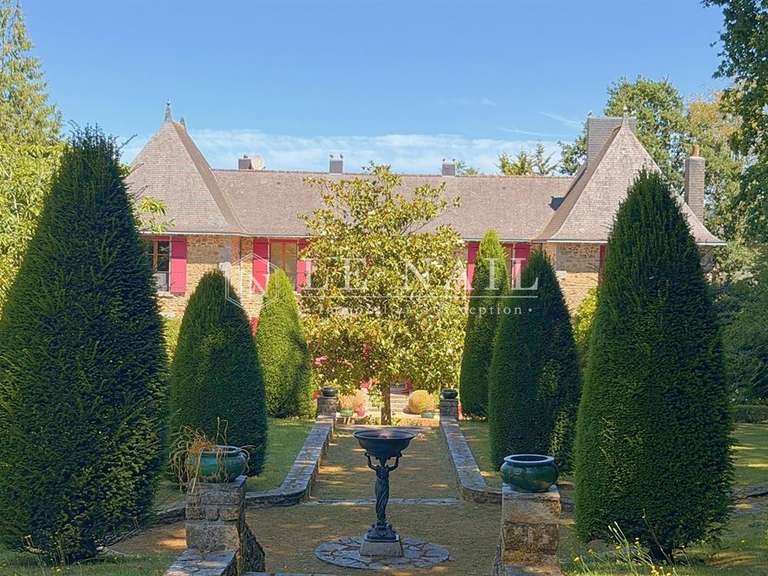 Château Moncontour - 5 chambres - 474m²