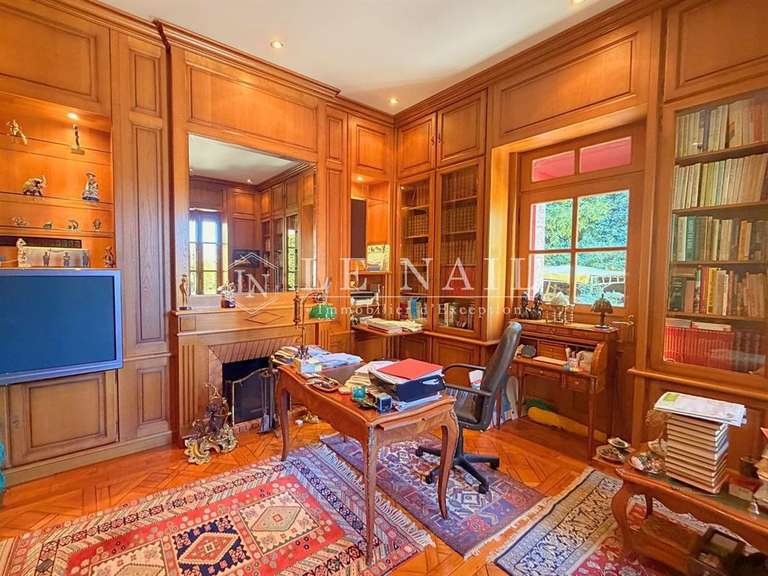 Château Moncontour - 5 chambres - 474m²
