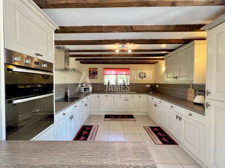 Propriété Monestier - 9 chambres - 500m²