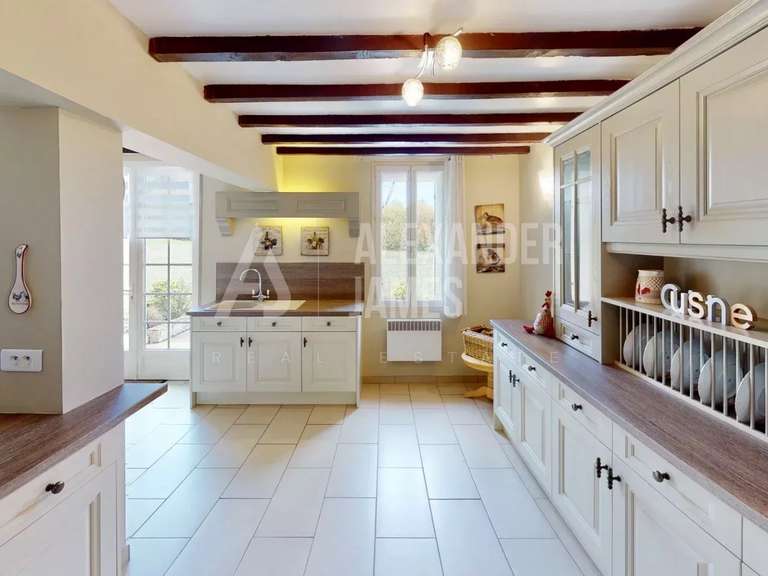 Propriété Monestier - 9 chambres - 500m²