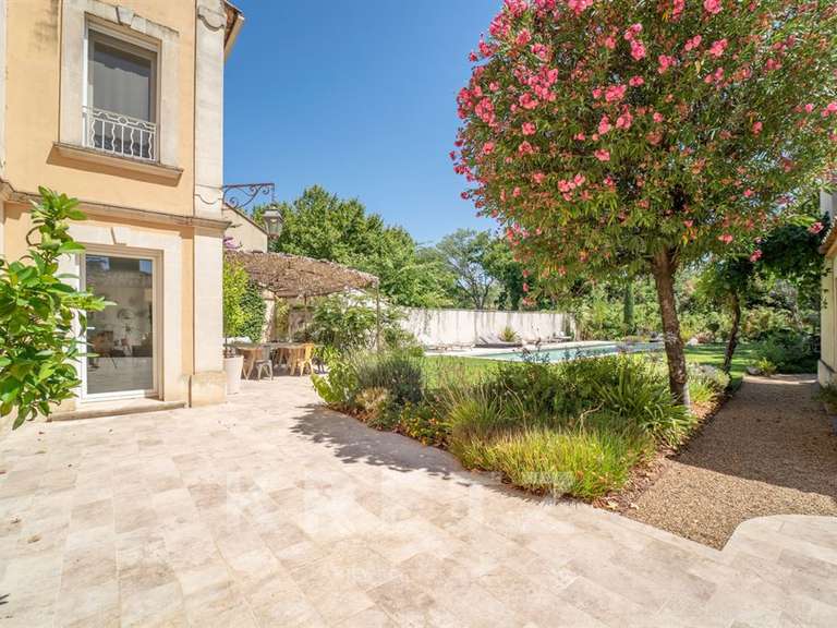 Maison Monfavet - 3 chambres - 300m²