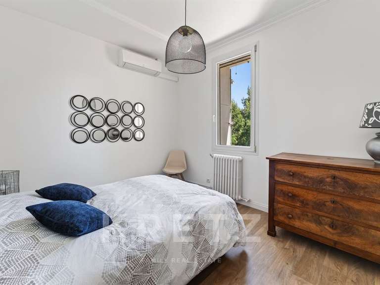 Maison Monfavet - 3 chambres - 300m²