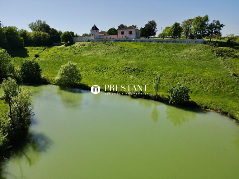 Propriété Monflanquin - 6 chambres - 800m²