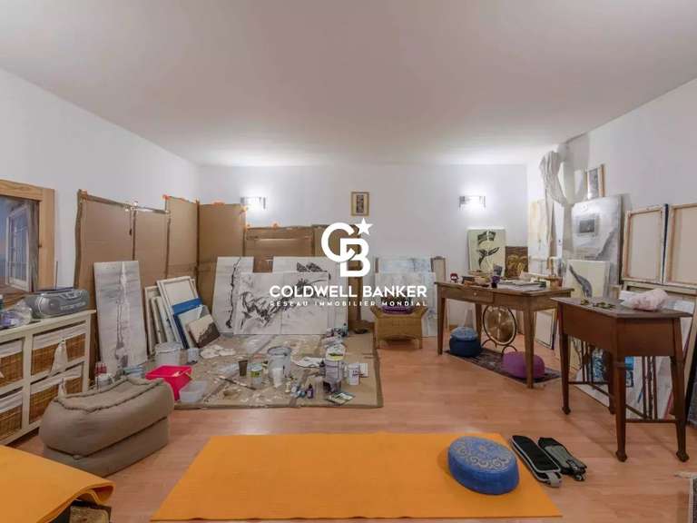 Maison Monnetier-Mornex - 3 chambres - 312m²