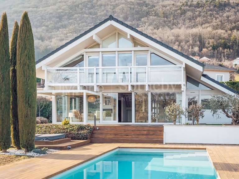 Maison Monnetier-Mornex - 5 chambres - 254m²