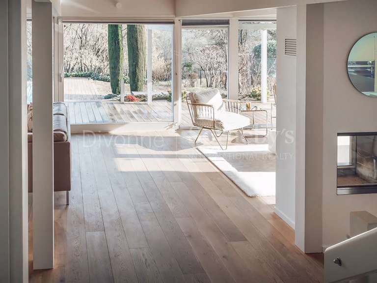 Maison Monnetier-Mornex - 5 chambres - 254m²