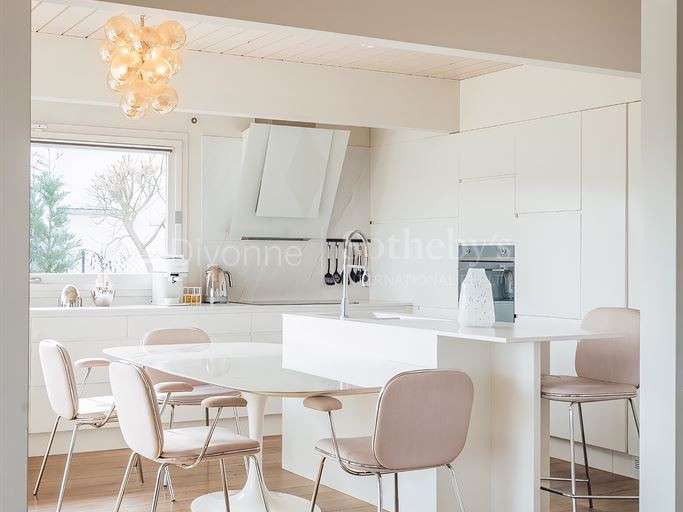 Maison Monnetier-Mornex - 5 chambres - 254m²