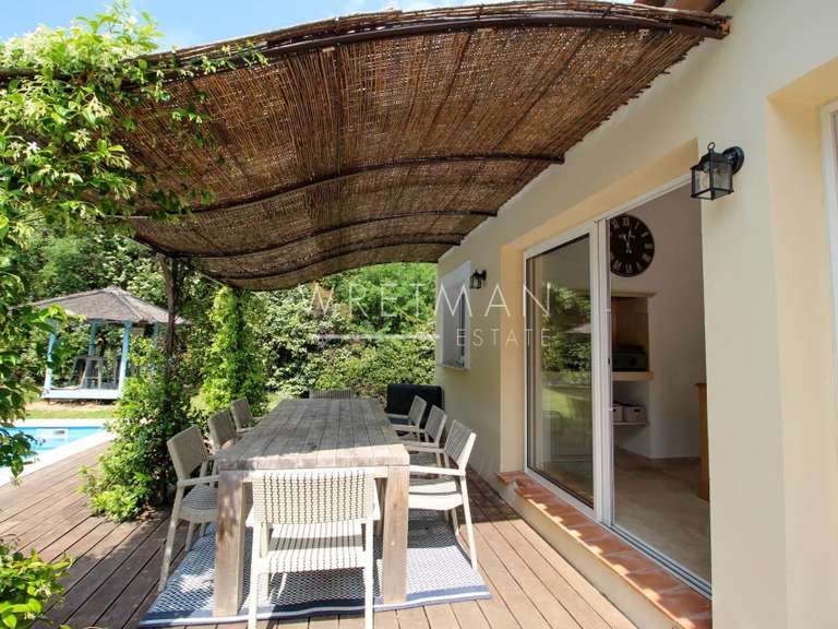 Villa Mons - 5 bedrooms - 198m²