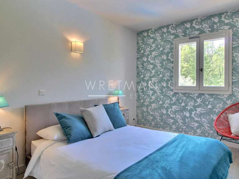 Villa Mons - 5 bedrooms - 198m²