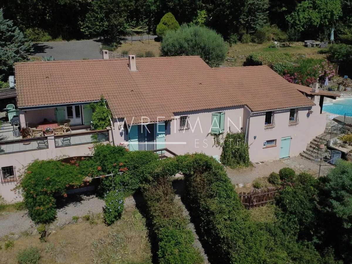 Villa Mons
