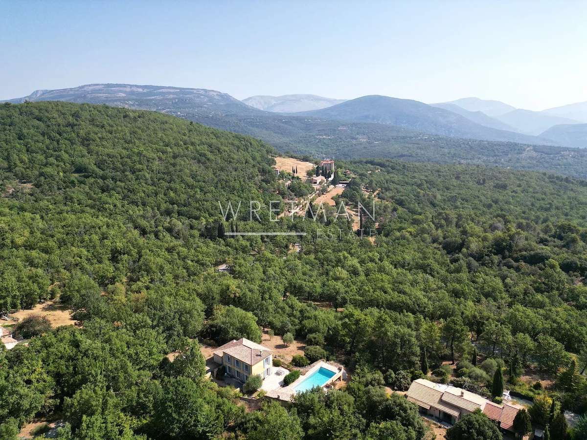 Villa Mons