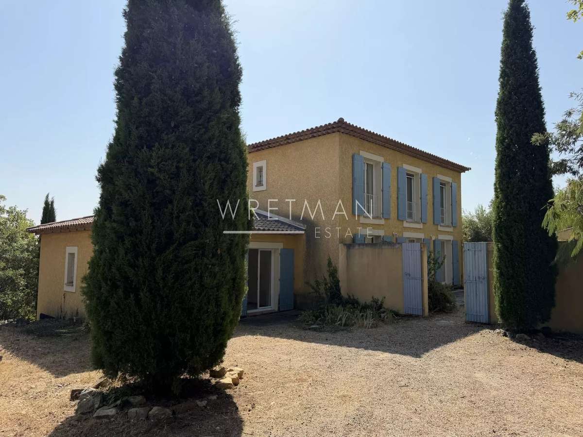 Villa Mons