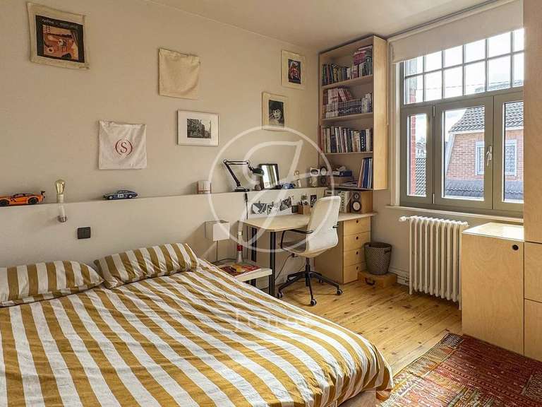 Maison Mons-en-Baroeul - 5 chambres - 134m²