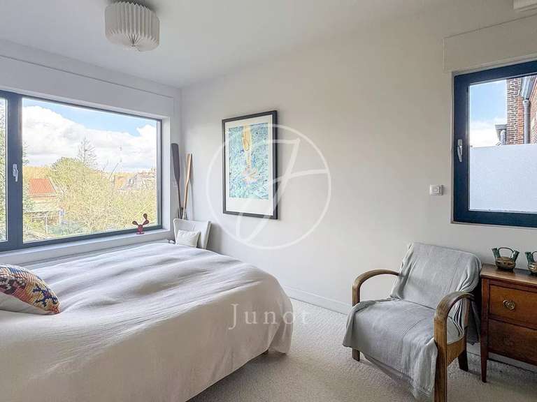 Maison Mons-en-Baroeul - 5 chambres - 134m²