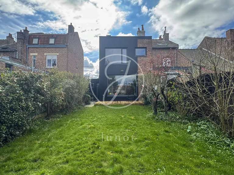 Maison Mons-en-Baroeul - 5 chambres - 134m²