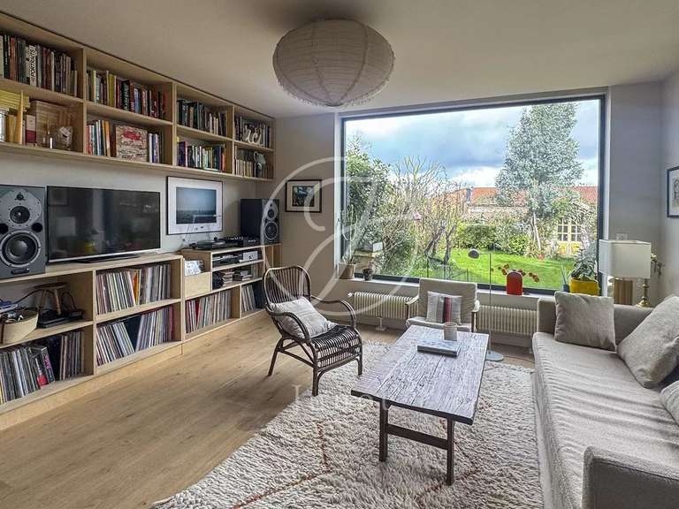 Maison Mons-en-Baroeul - 5 chambres - 134m²