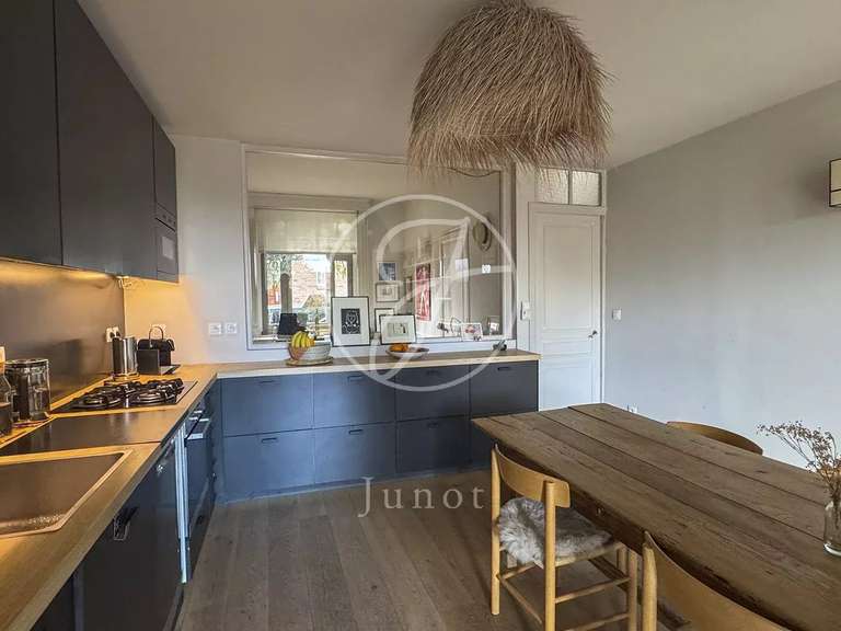 Maison Mons-en-Baroeul - 5 chambres - 134m²