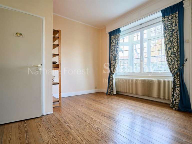 Maison Mons-en-Baroeul - 8 chambres - 285m²