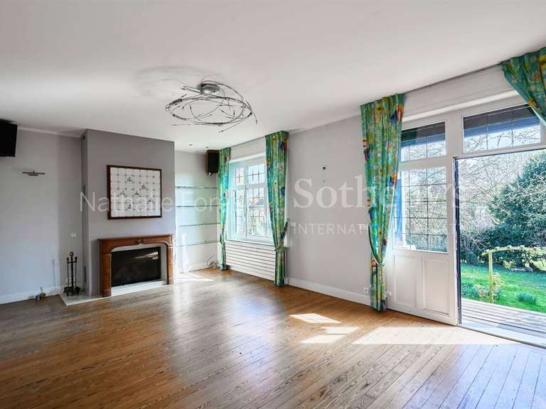 Maison Mons-en-Baroeul - 8 chambres - 285m²