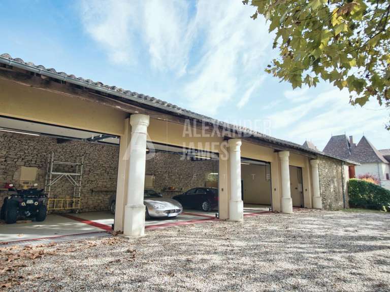 Château Monségur - 7 chambres - 550m²