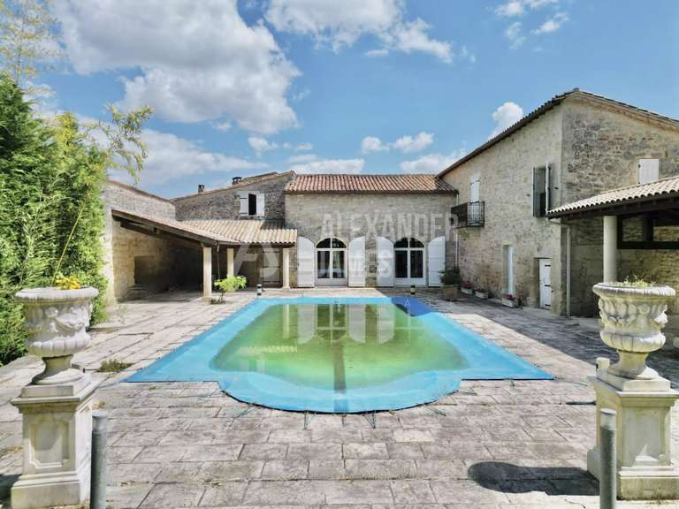 Château Monségur - 6 chambres - 334m²